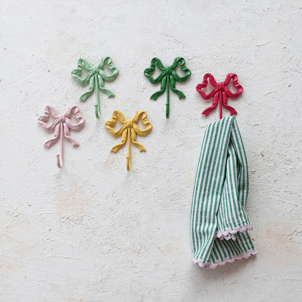 CAST IRON BOW SHAPED WALL HOOK