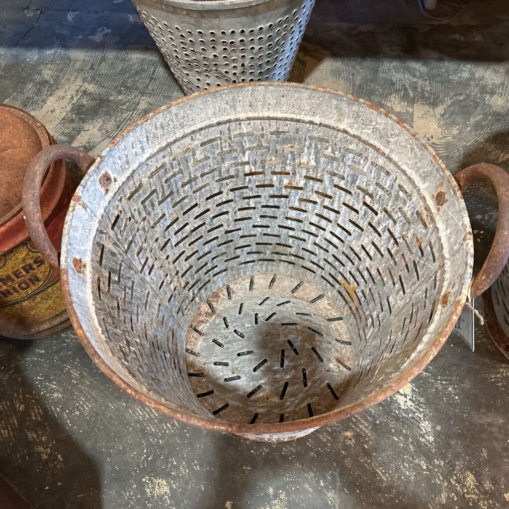 VINTAGE METAL OLIVE BUCKET