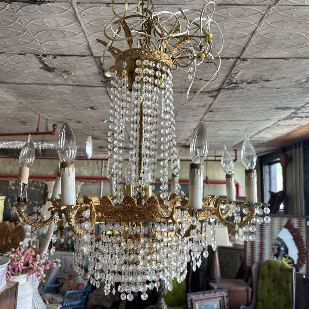 CHANDELIER