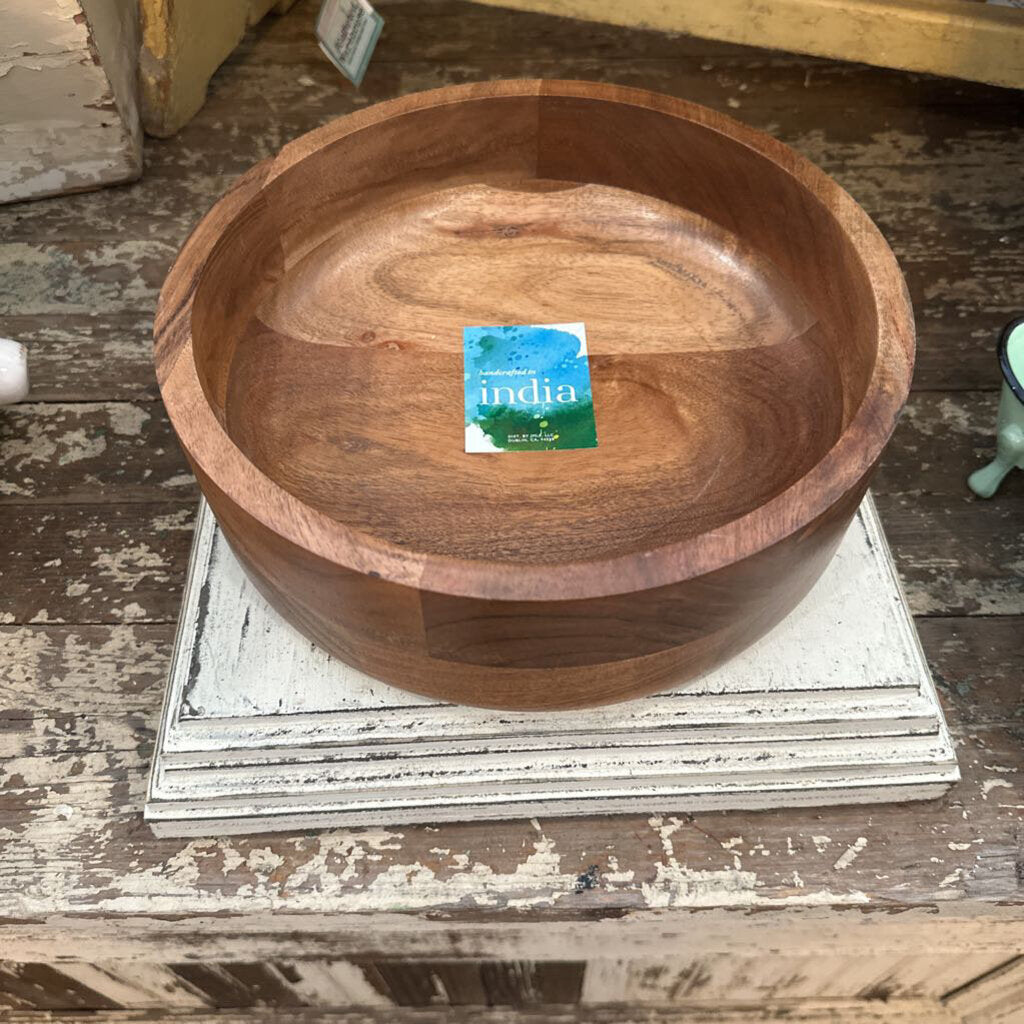 WOODEN BOWL