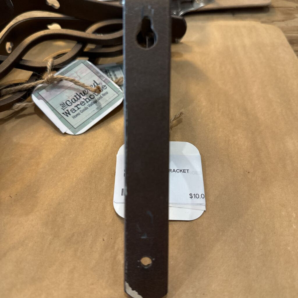 CELTIC SCROLL BRACKET