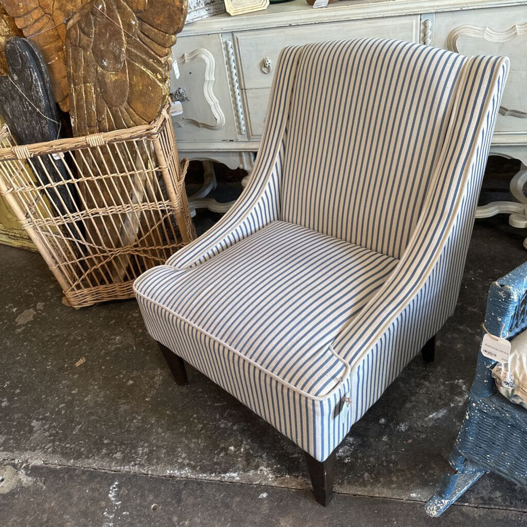 STRIPED ARMLESS CHAIR