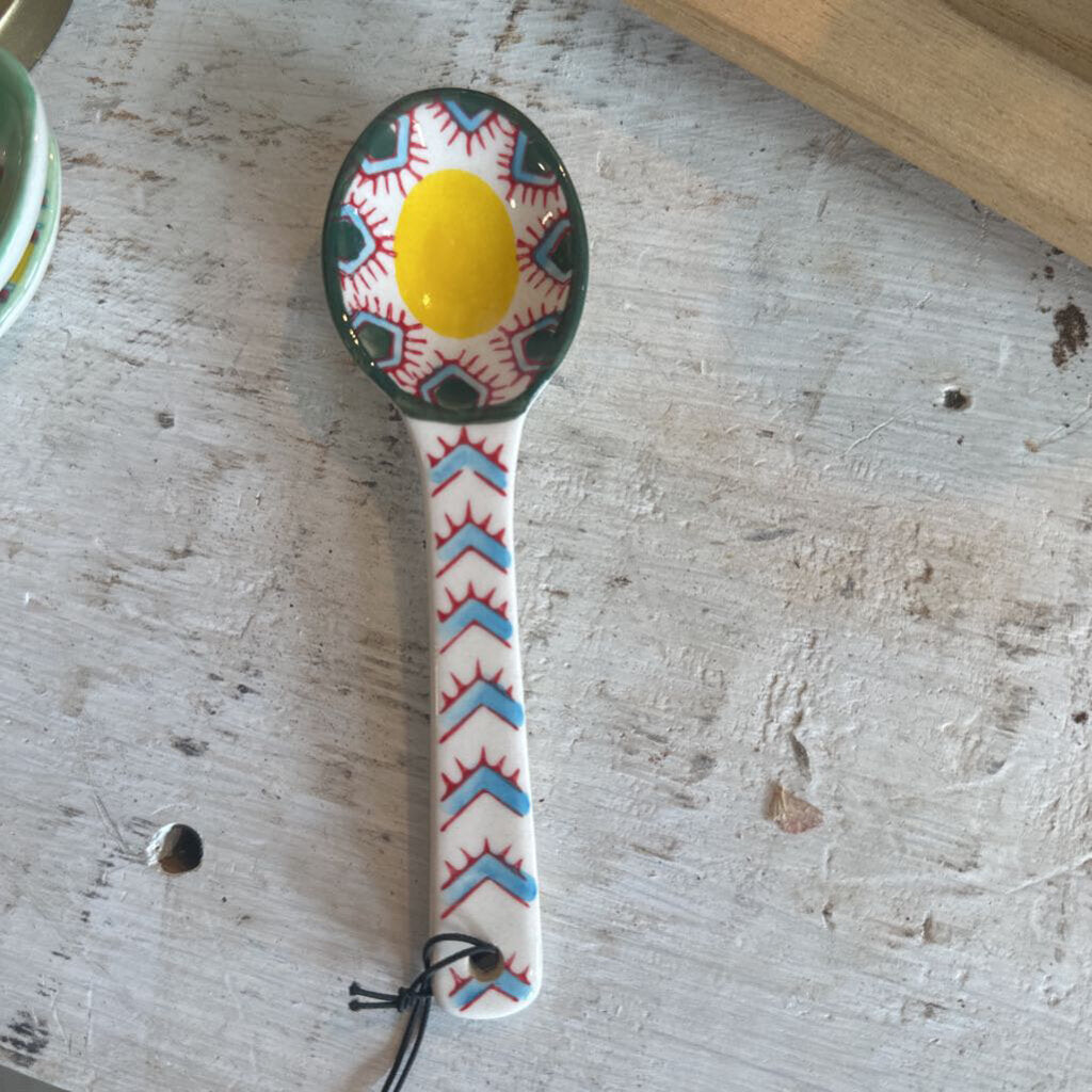 SPOON WITH HAND PAINTED PATTERN