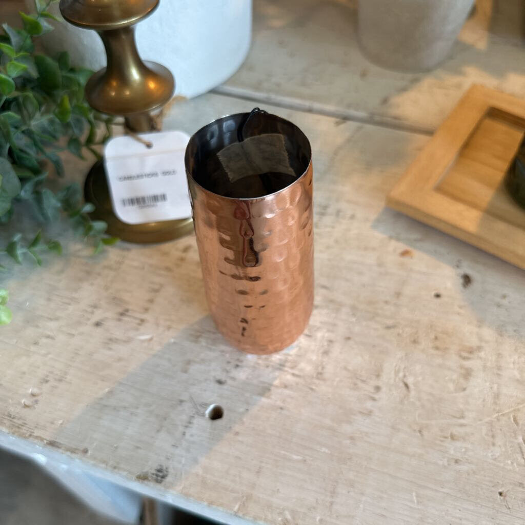 ROUND HAMMERED FLUTE