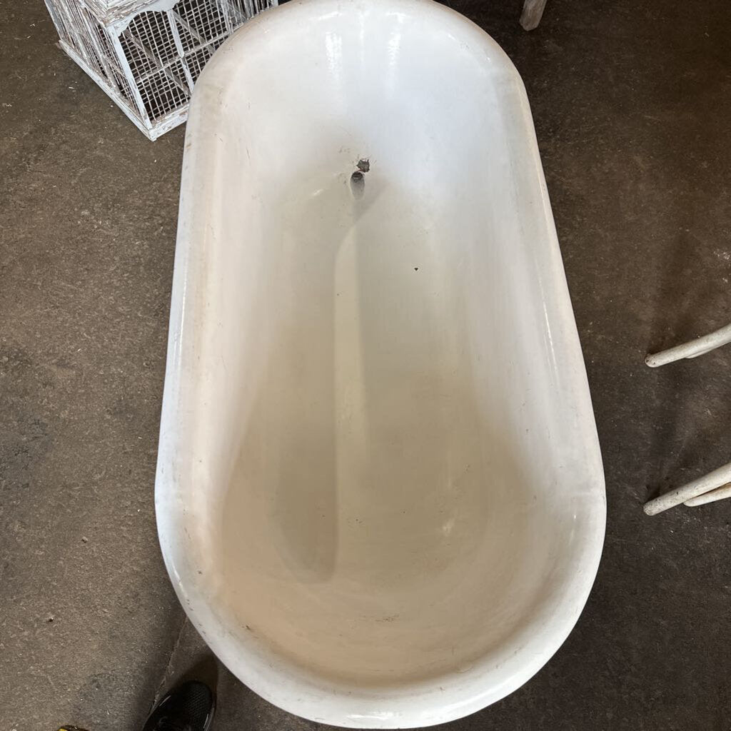 VINTAGE BABY BATH TUB ON STAND