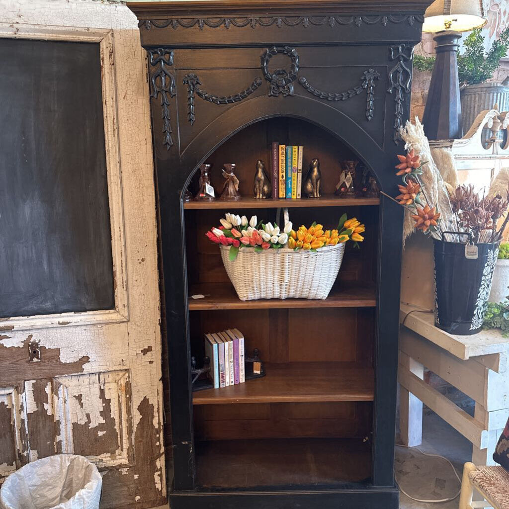 ORNATE BOOKCASE