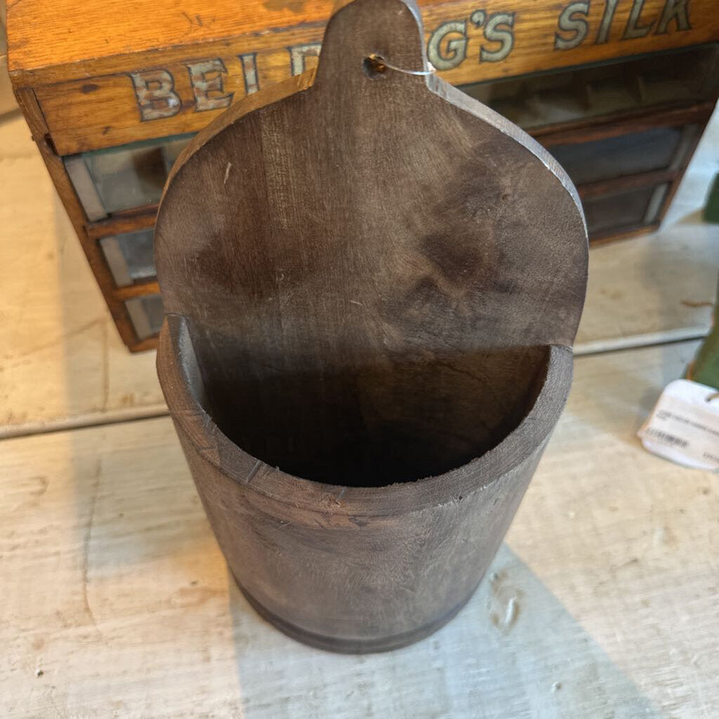 FOUND VINTAGE WOOD WALL HALF POT