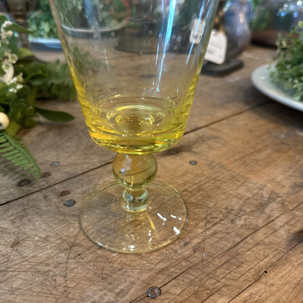 VINTAGE WINE GLASSES