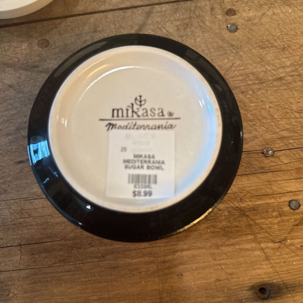 MIKASA MEDITERRANIA SUGAR BOWL WITH LID