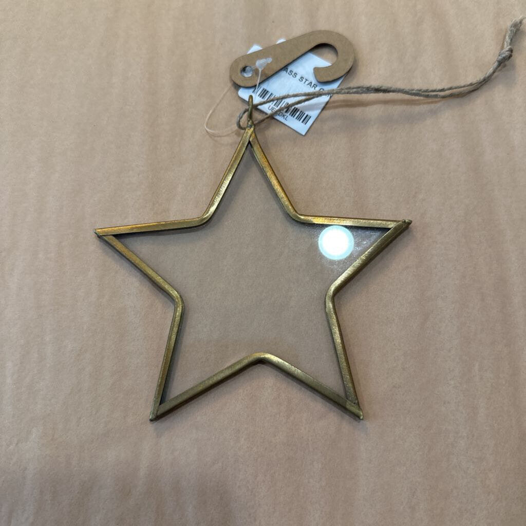 GLASS STAR ORNAMENT