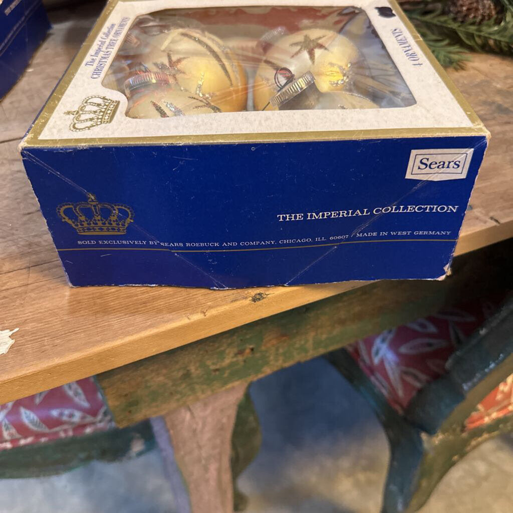 VINTAGE ORNAMENTS IN BOX