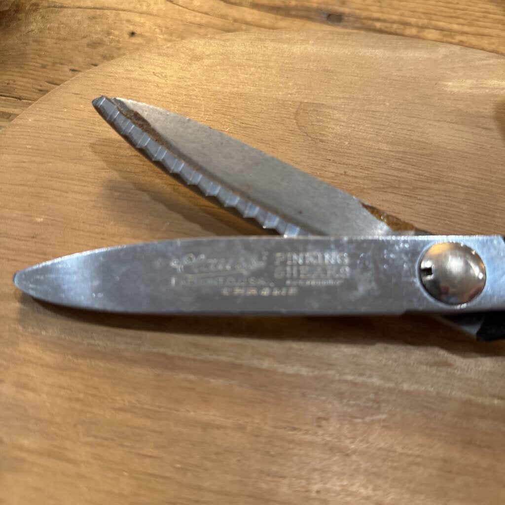 CLAUSS PINKING SHEARS