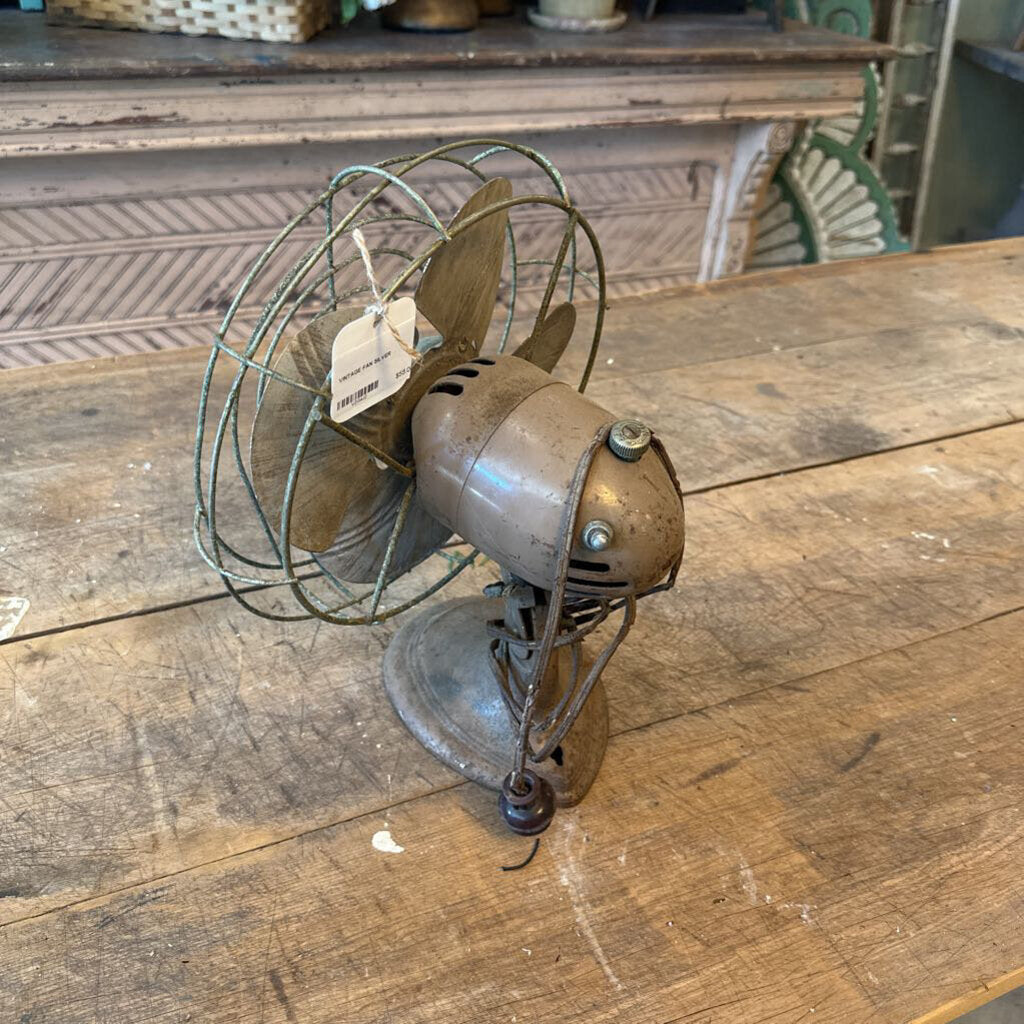 VINTAGE FAN