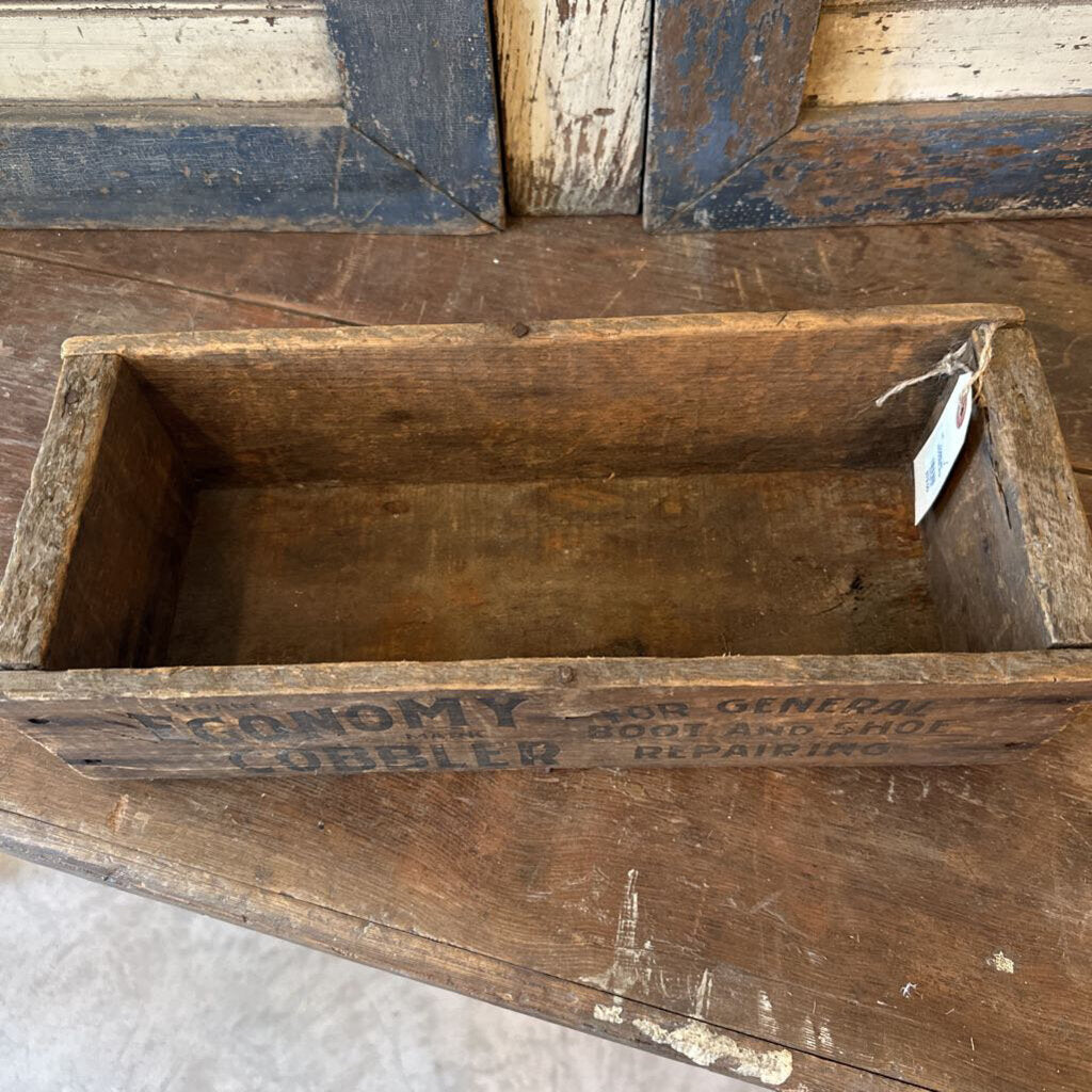 WOODEN COBBLER BOX
