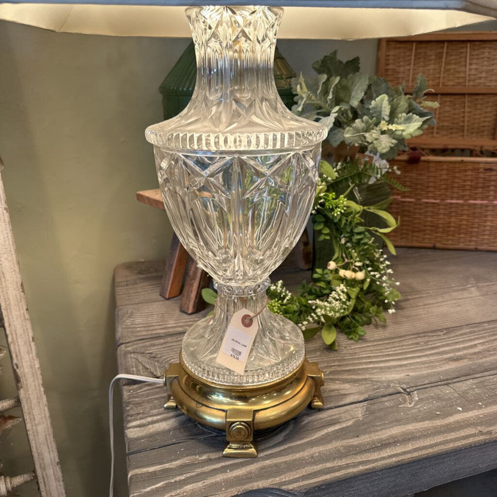CRYSTAL LAMP