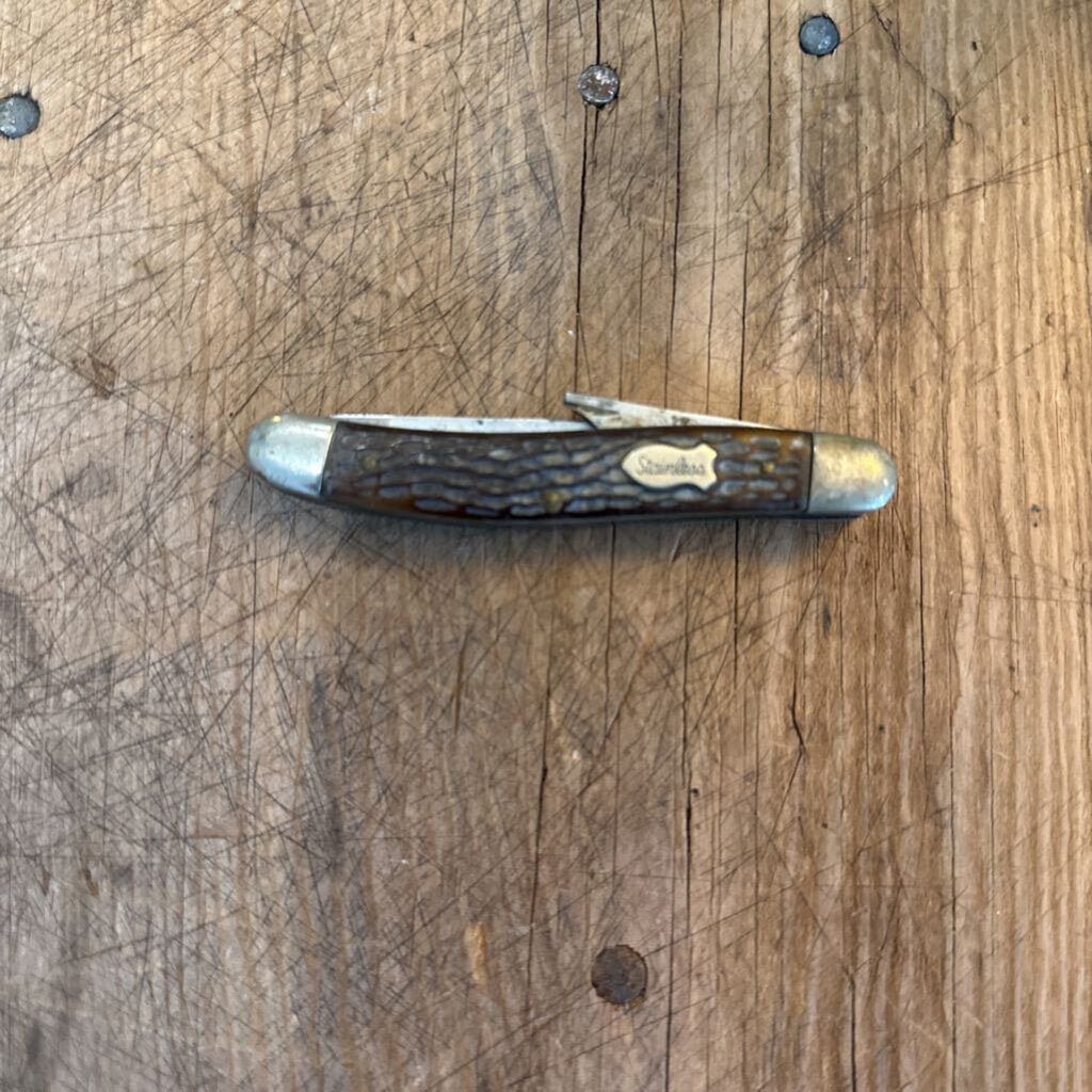 POCKET KNIFE