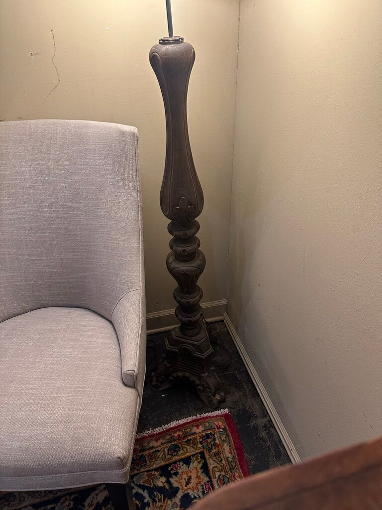 ENGLISH FLOOR LAMP