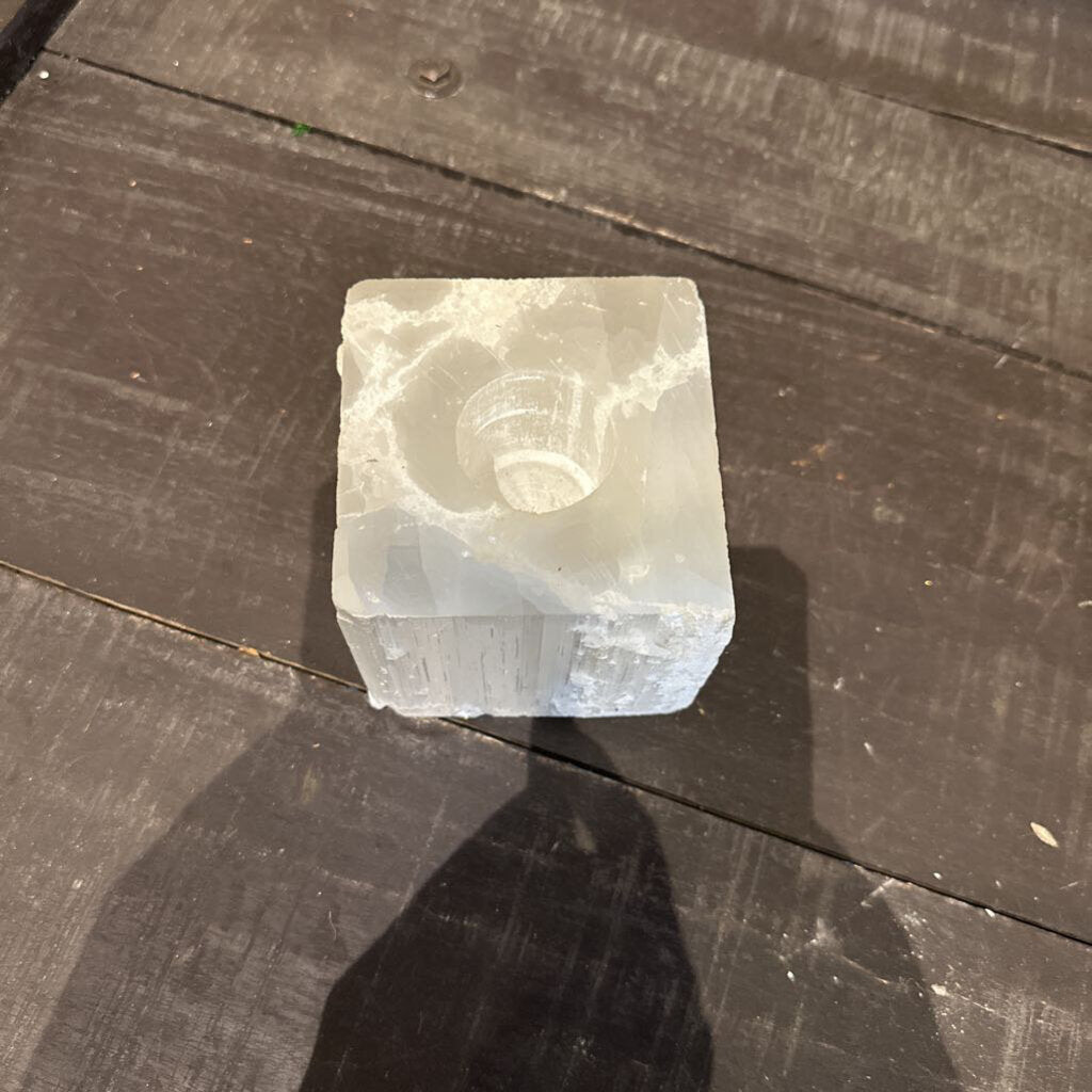 ROCK CRYSTAL VOTIVE