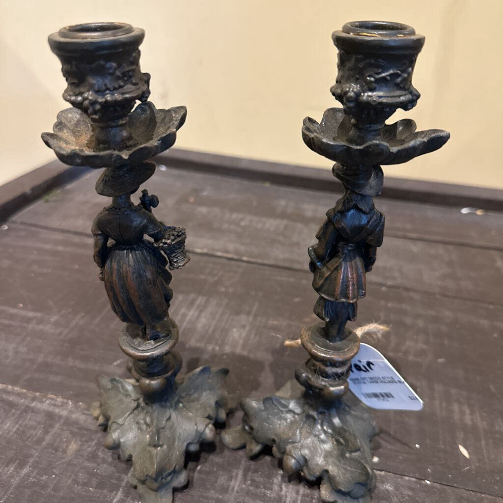 RESIN ART DECCO STYLE STATUE TAPER HOLDERS