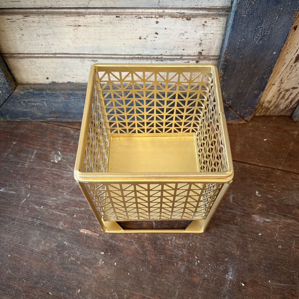BOHO METAL CONTAINER
