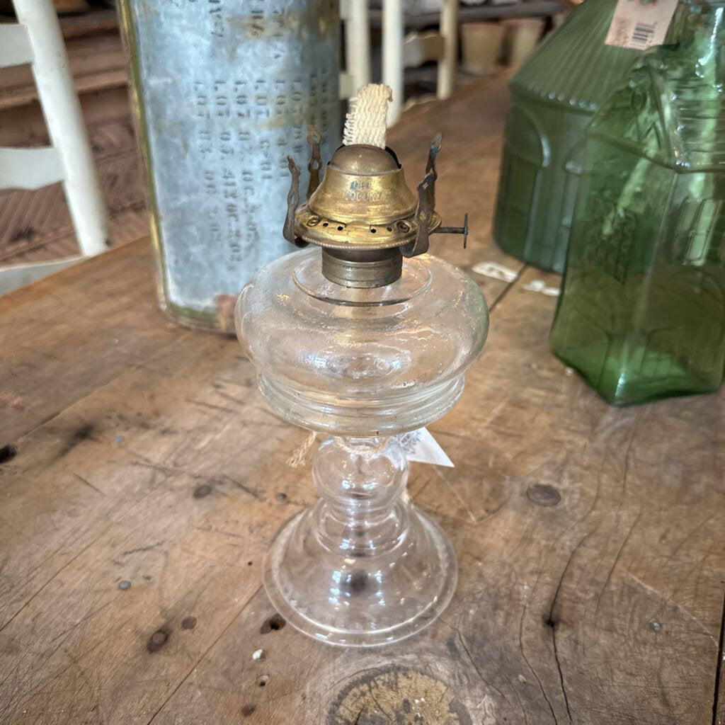 OIL TABLE LAMP