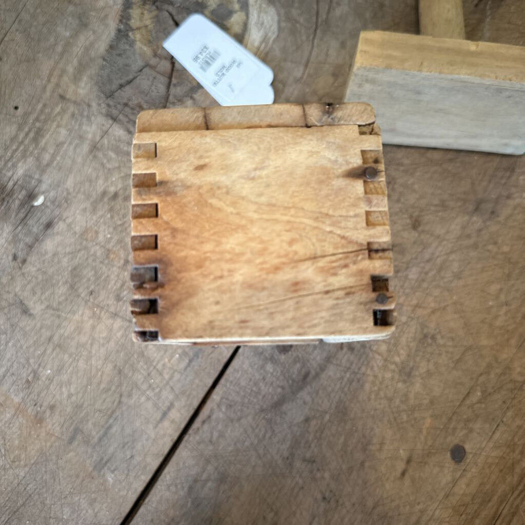 WOOD BUTTER MOLD