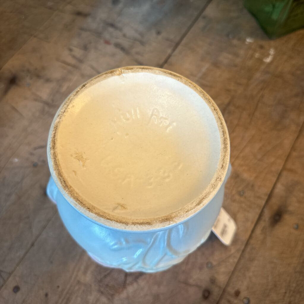 HULL POTTERY VASE WITH HANDLES