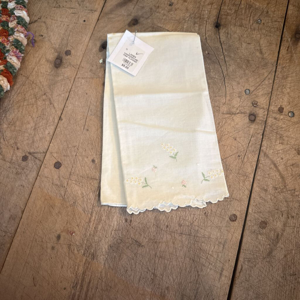 LADIES HANDKERCHIEF WITH FLOWERS