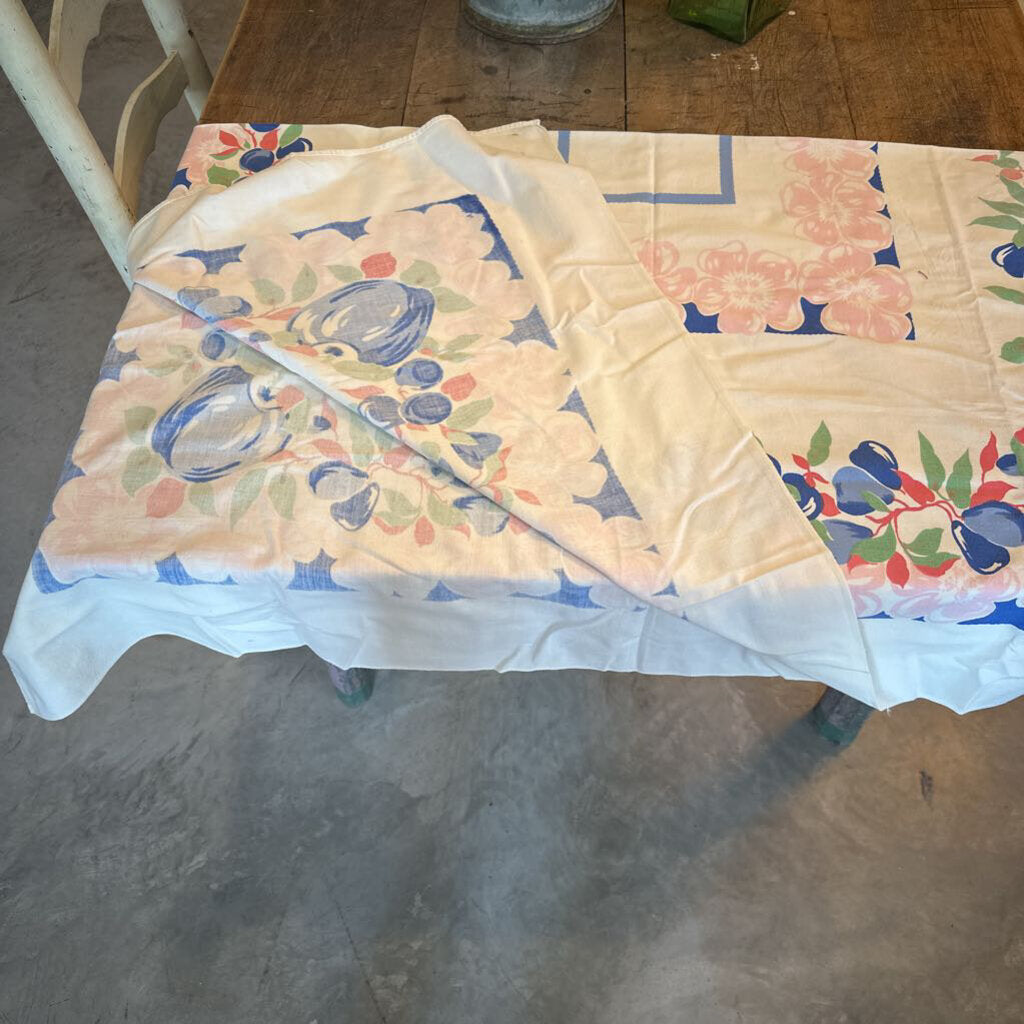 TABLECLOTH WITH FRUIT AND FLOWERS