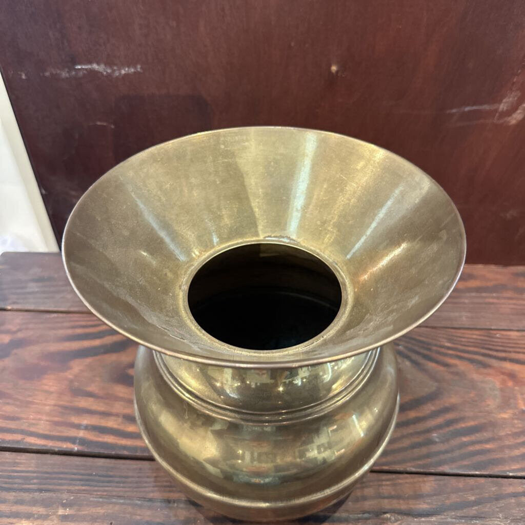 BRASS SPITTON