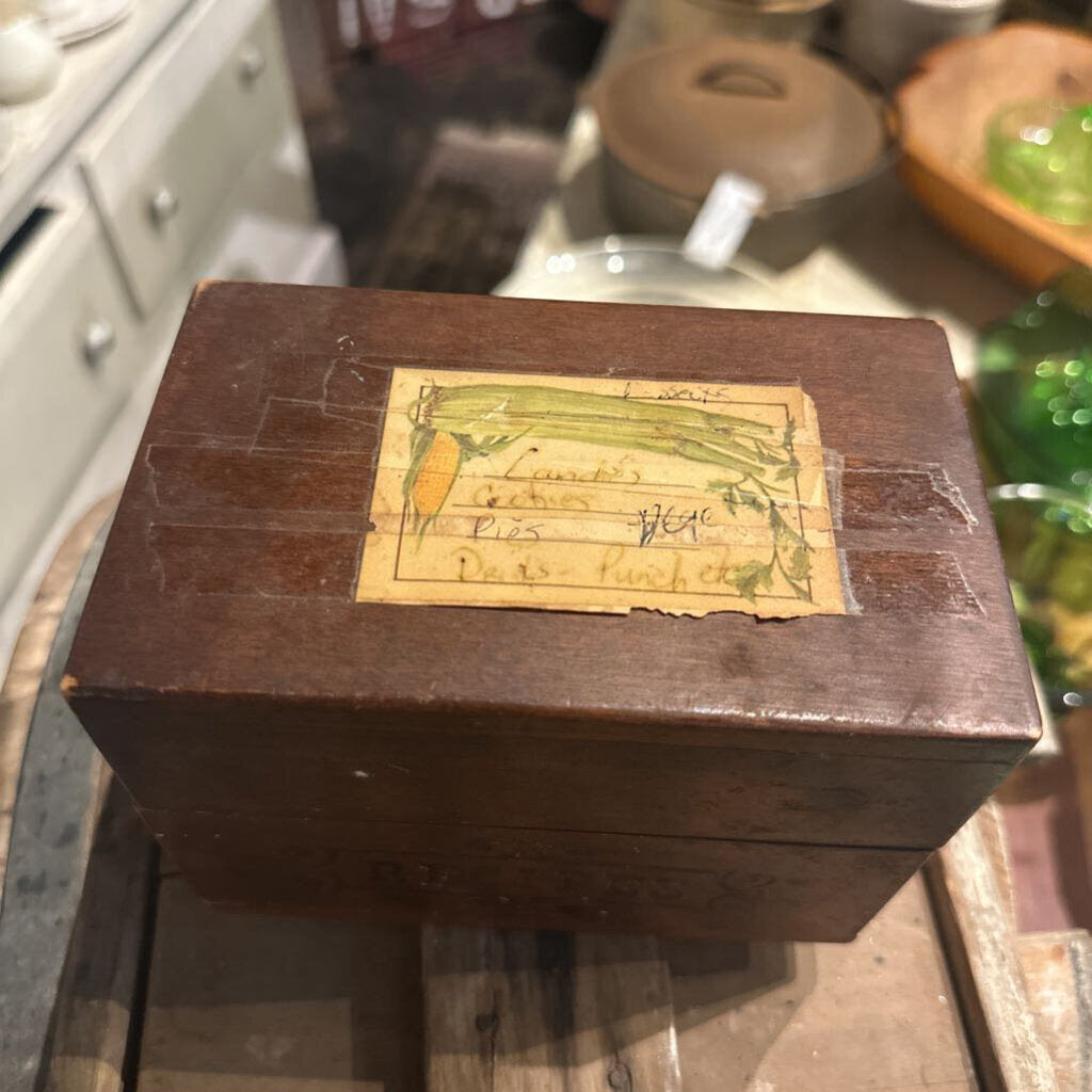 WOOD RECIPE BOX WITH RECIPES