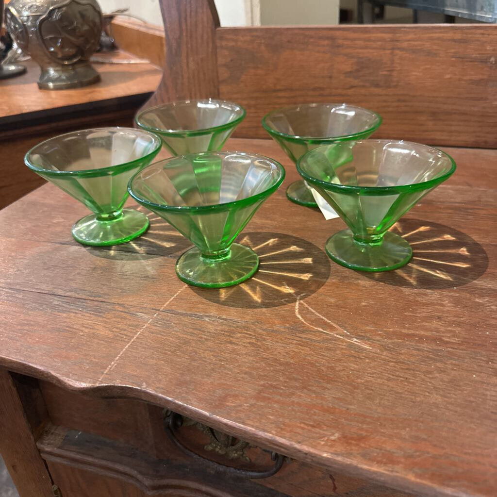 URANIUM GLASS DESSERT CUPS