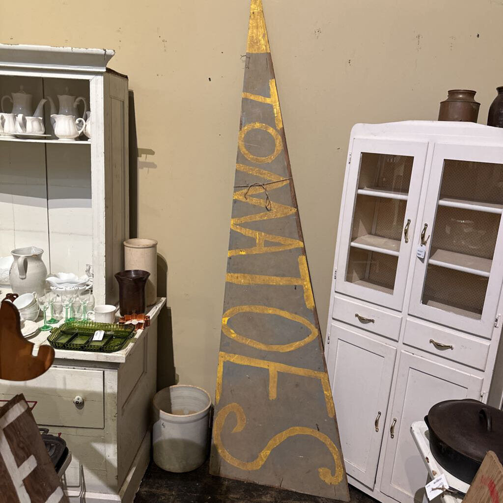 "TOMATOES" TRIANGLE WOOD SIGN