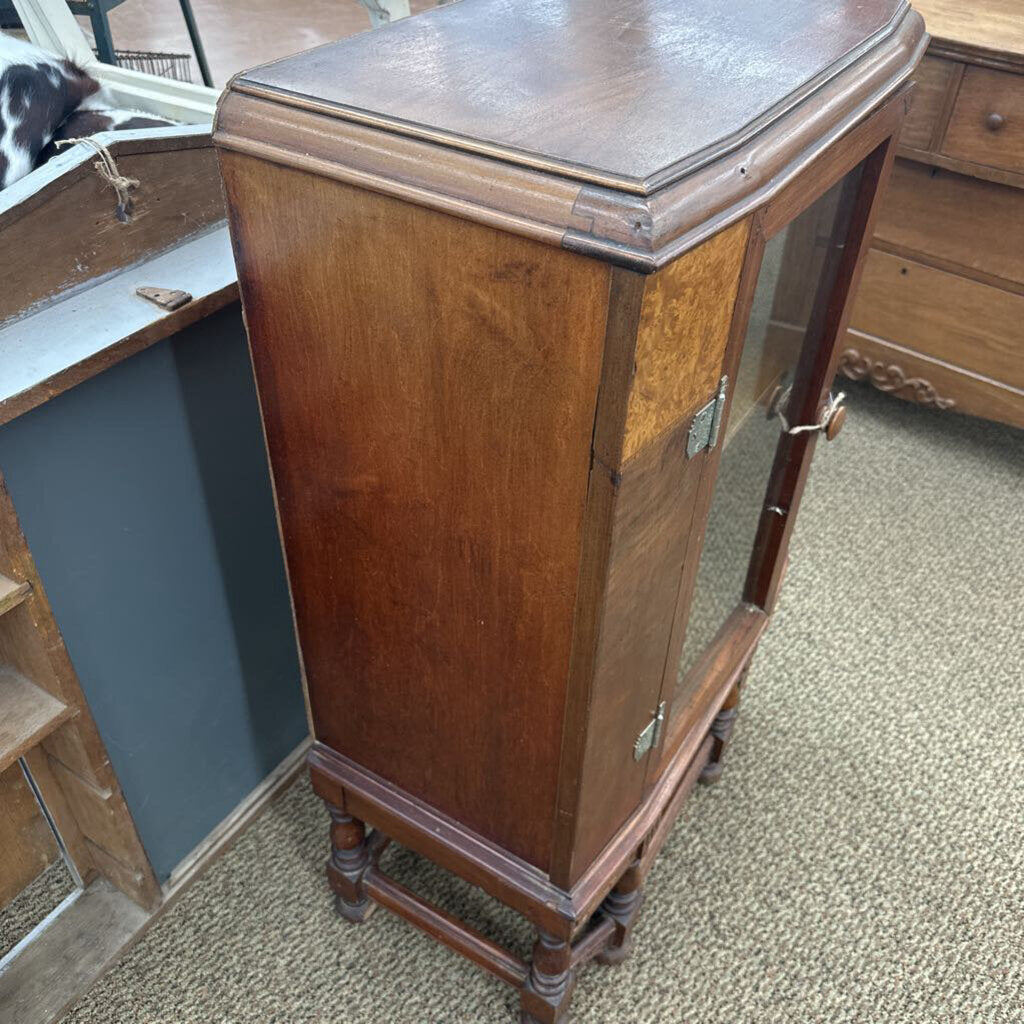 SMALL CURIO CABINET