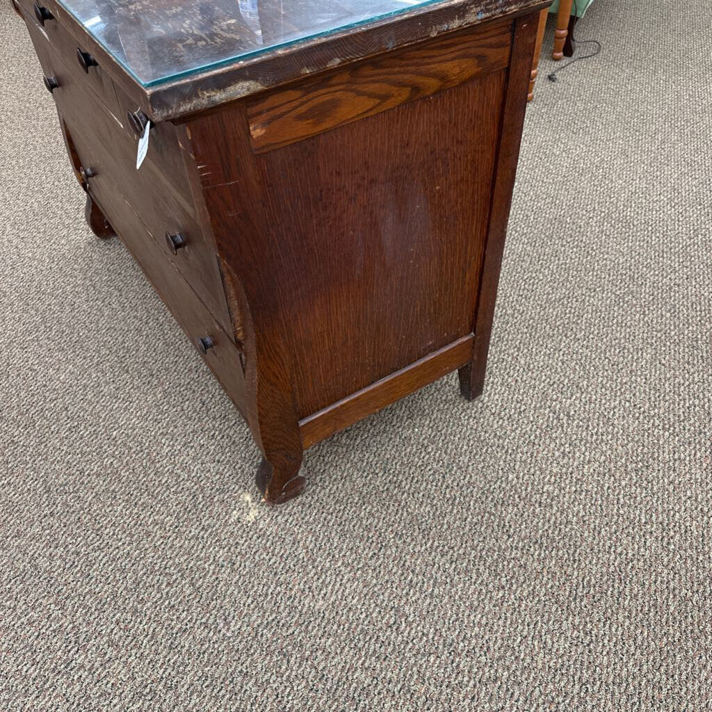 CHEST OF DRAWERS WITH GLASS COVER ON TOP