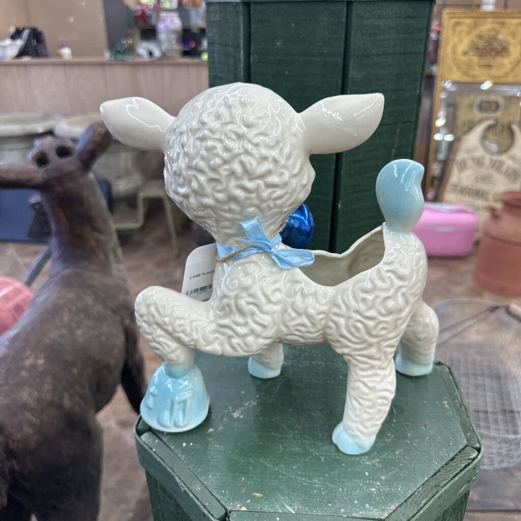 LAMB PLANTER