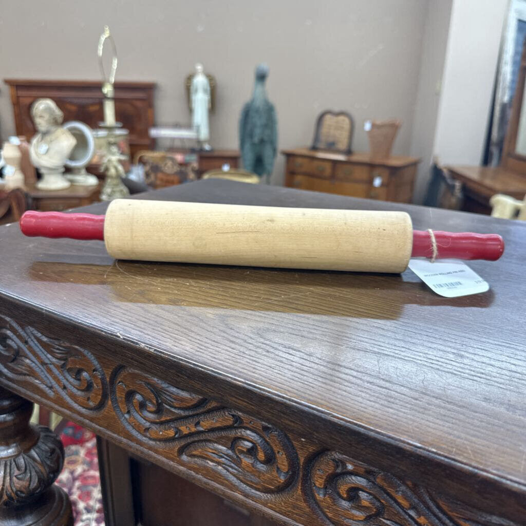 WOODEN ROLLING PIN