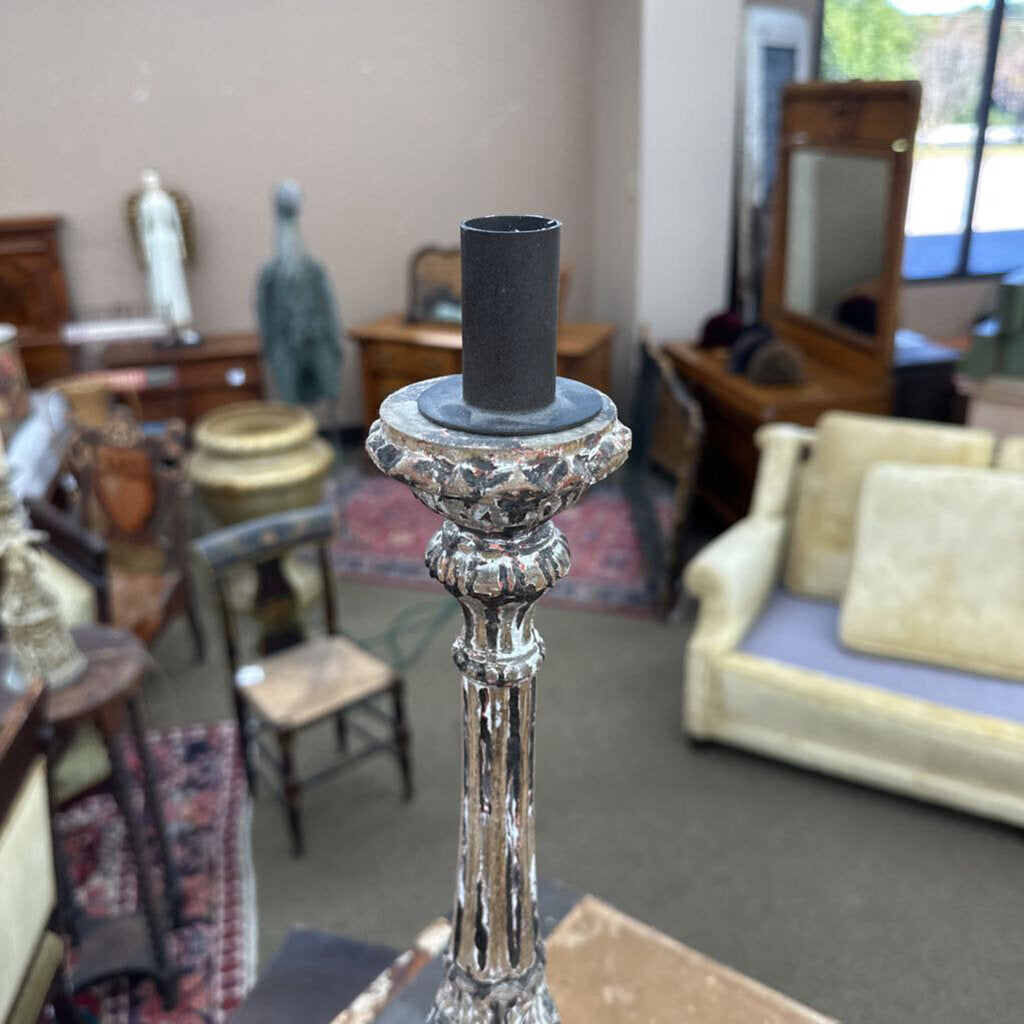 AGED WOODEN TAPER HOLDER