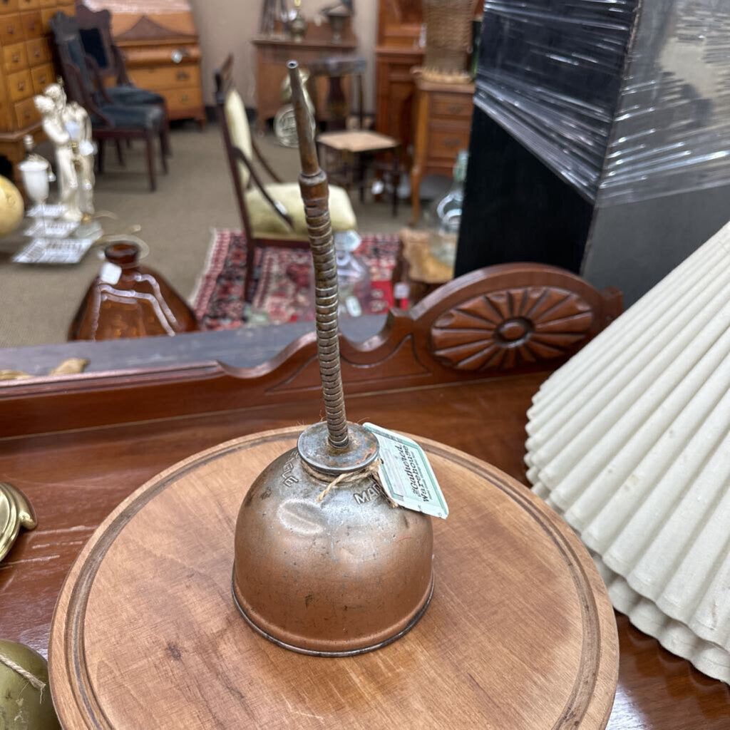 COPPER THUMB OIL CAN