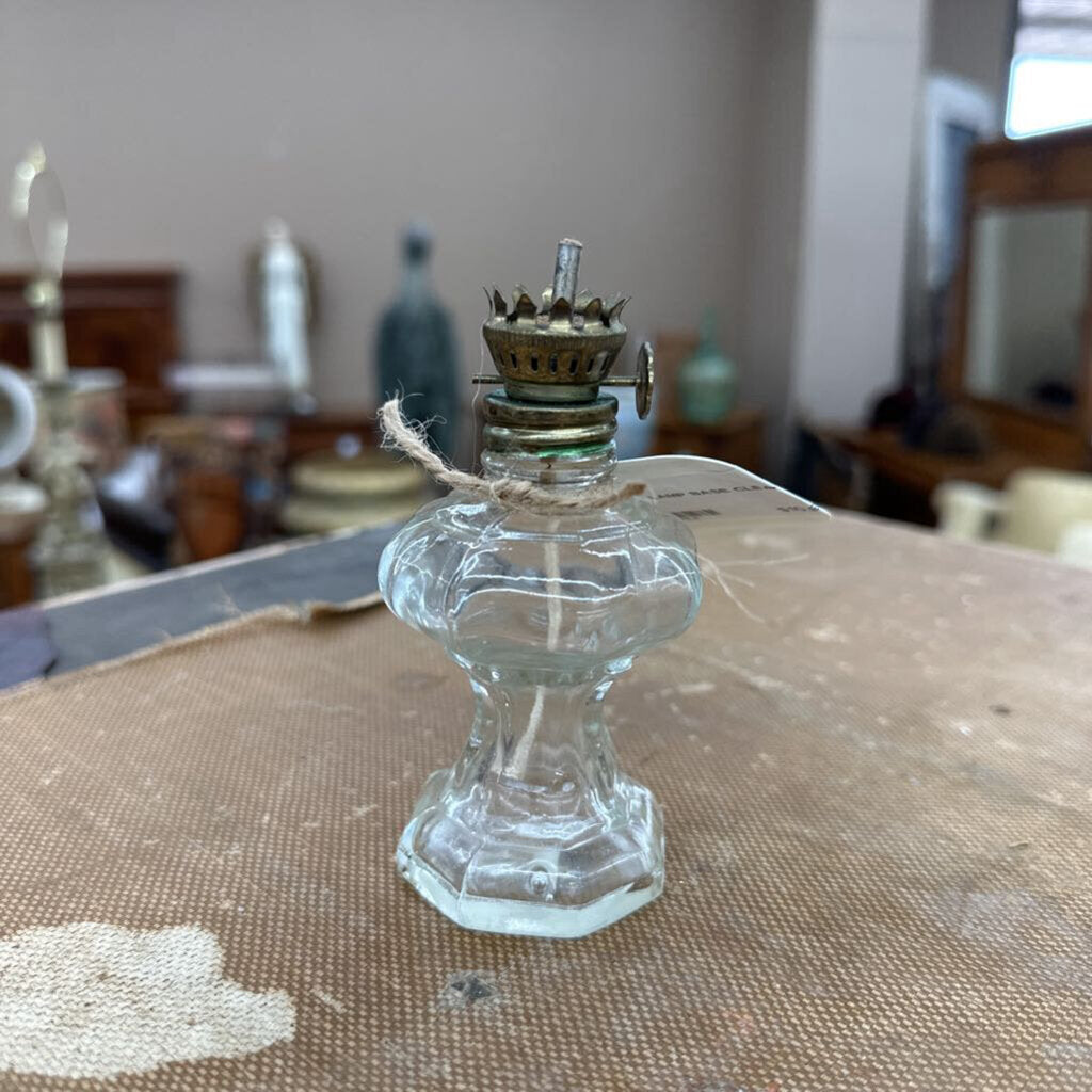 KEREOSENE LAMP BASE