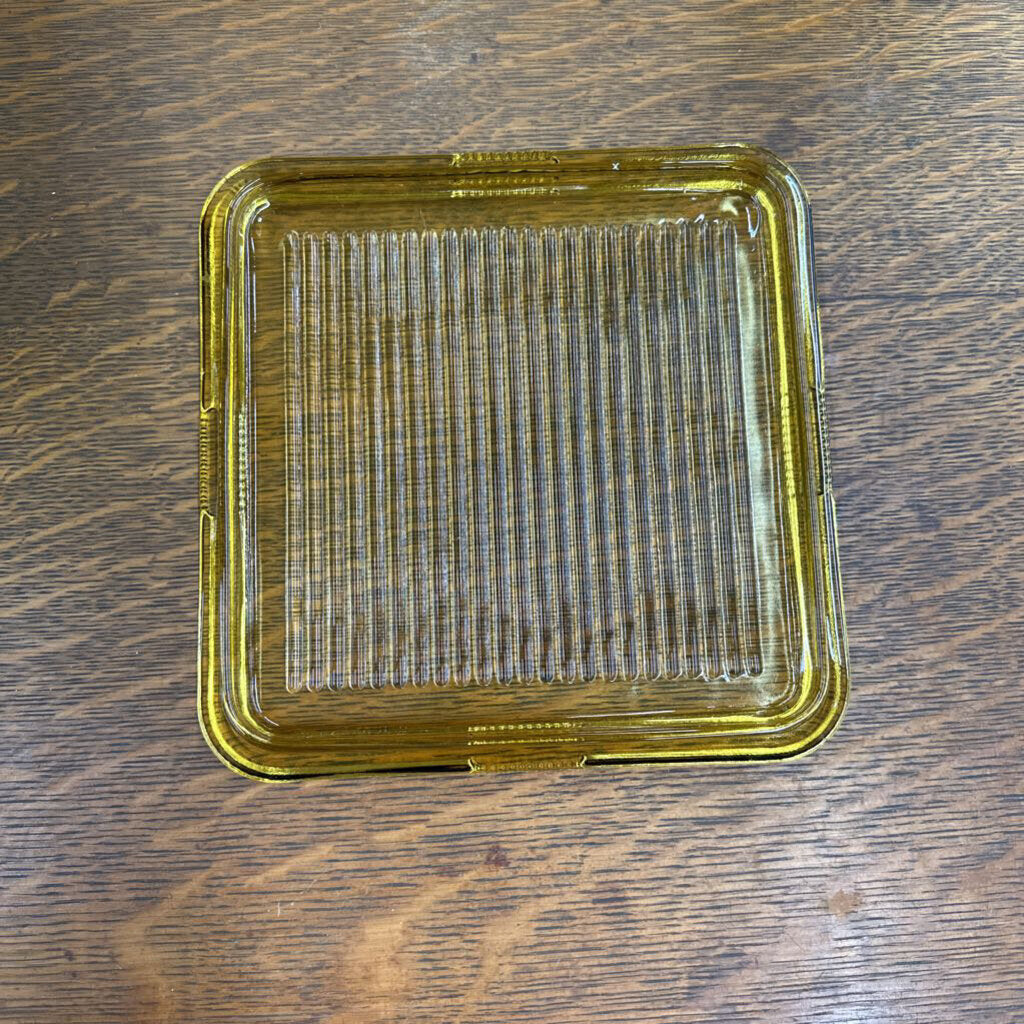 FEDERAL GLASS RIBBED SQUARE REFRIGERATOR DISH WITH LID