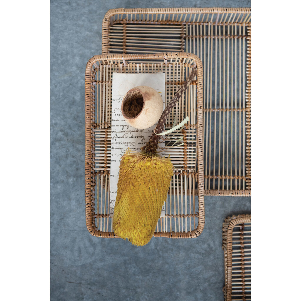 RATTAN TRAY