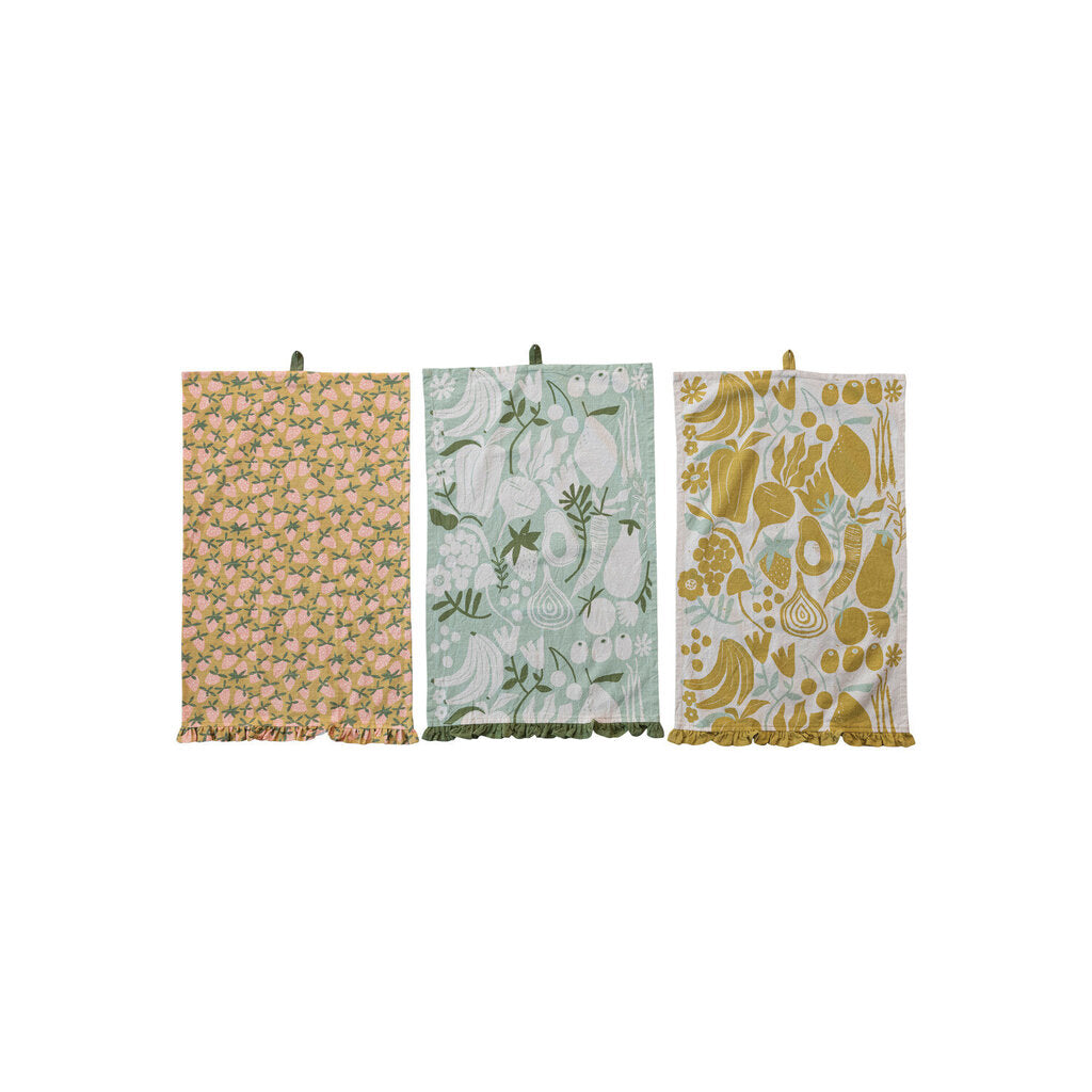COTTON PRINTED TEA TOWEL WITH FRUIT/VEGGIES, RUFFLES AND LOOP
