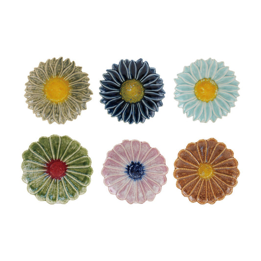 STONEWARE FLOWER SHAPED PLATE