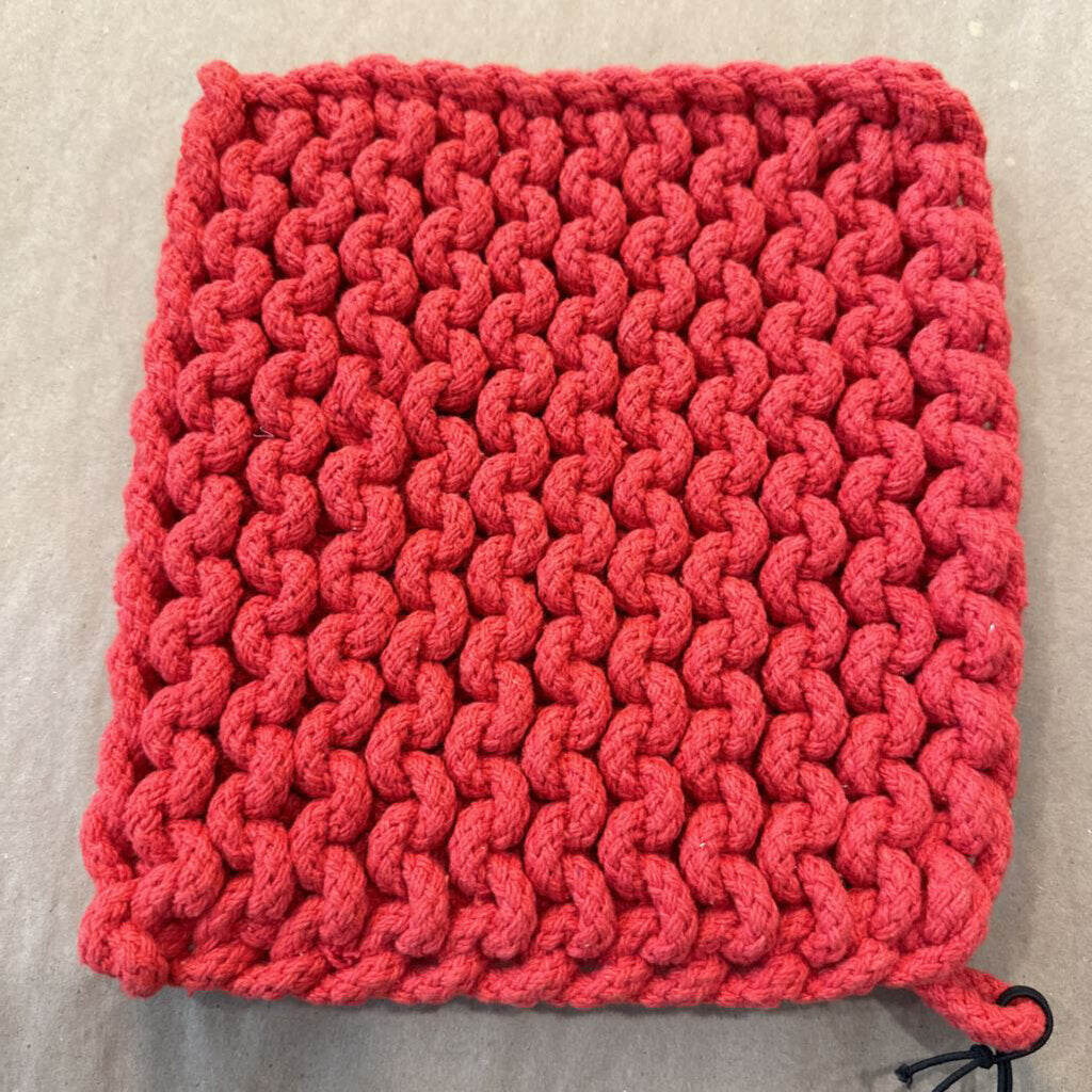 CROCHET POT HOLDER/TRIVET