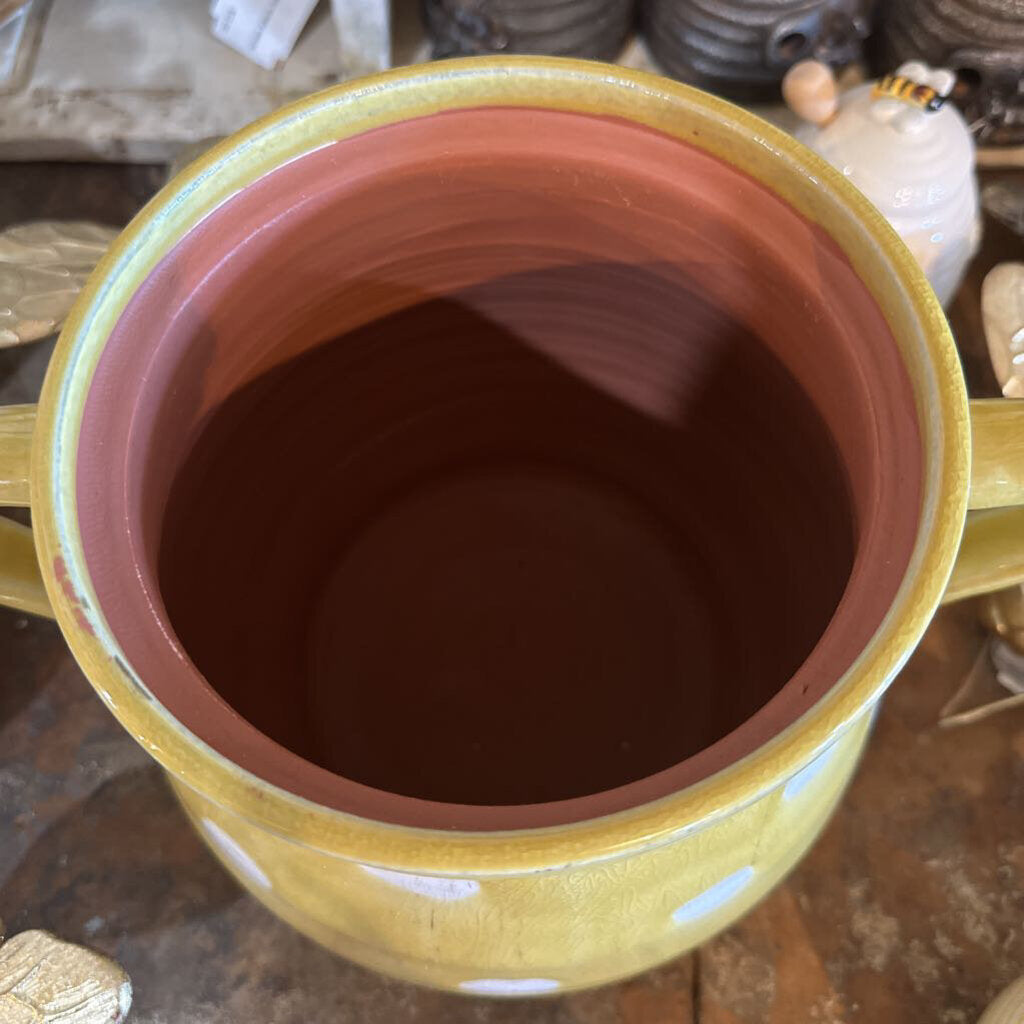 TERRA COTTA PLANTER WITH HANDLES