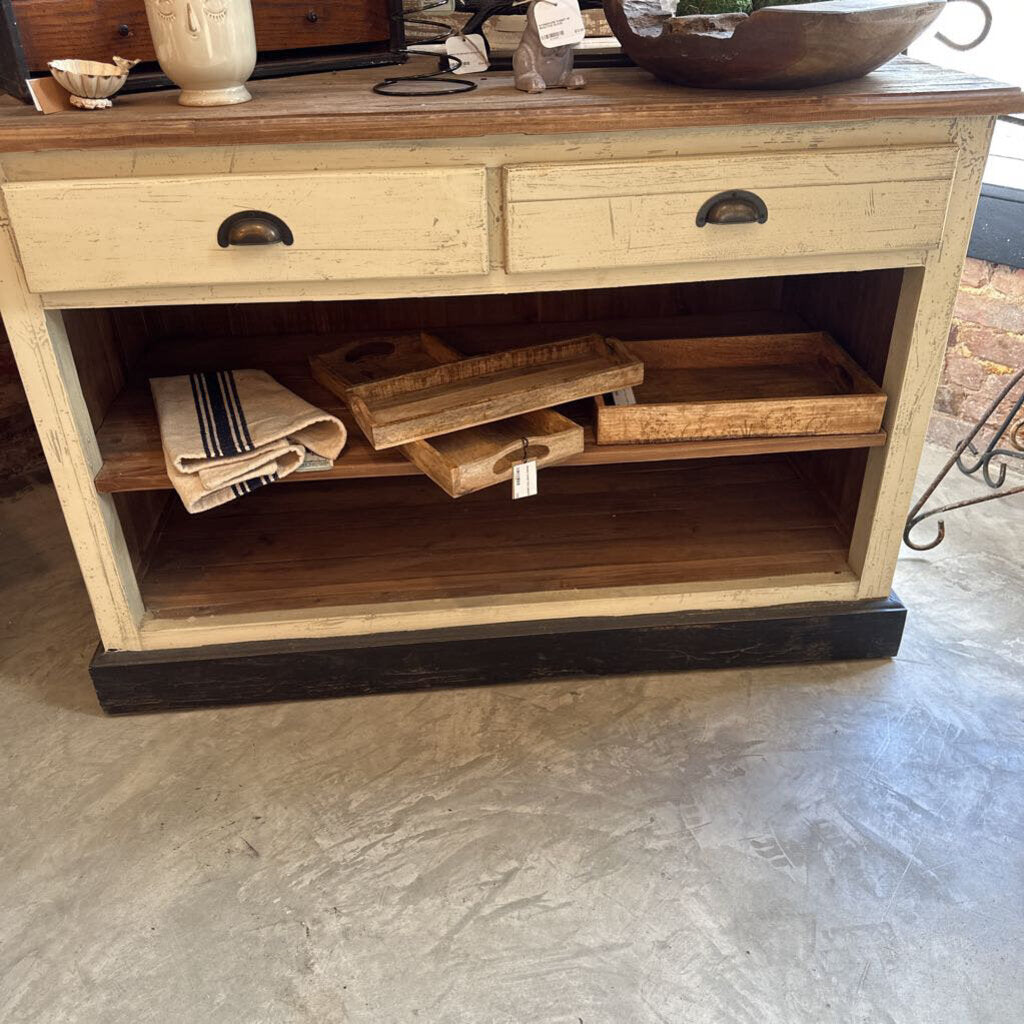 KITCHEN ISLAND WITH DRAWERS