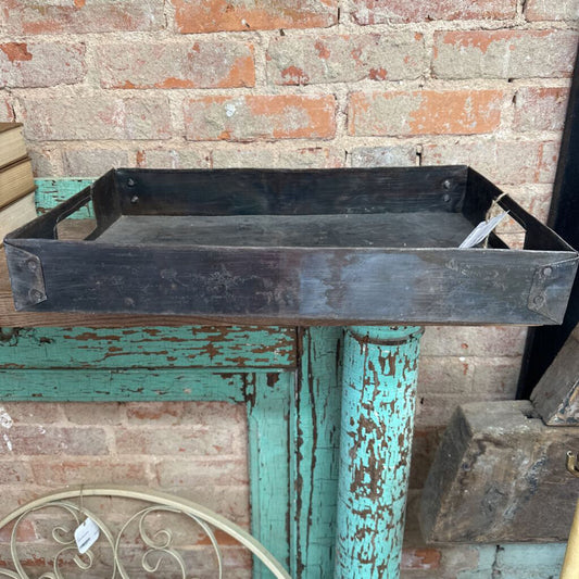 METAL TRAY WITH HANDLES