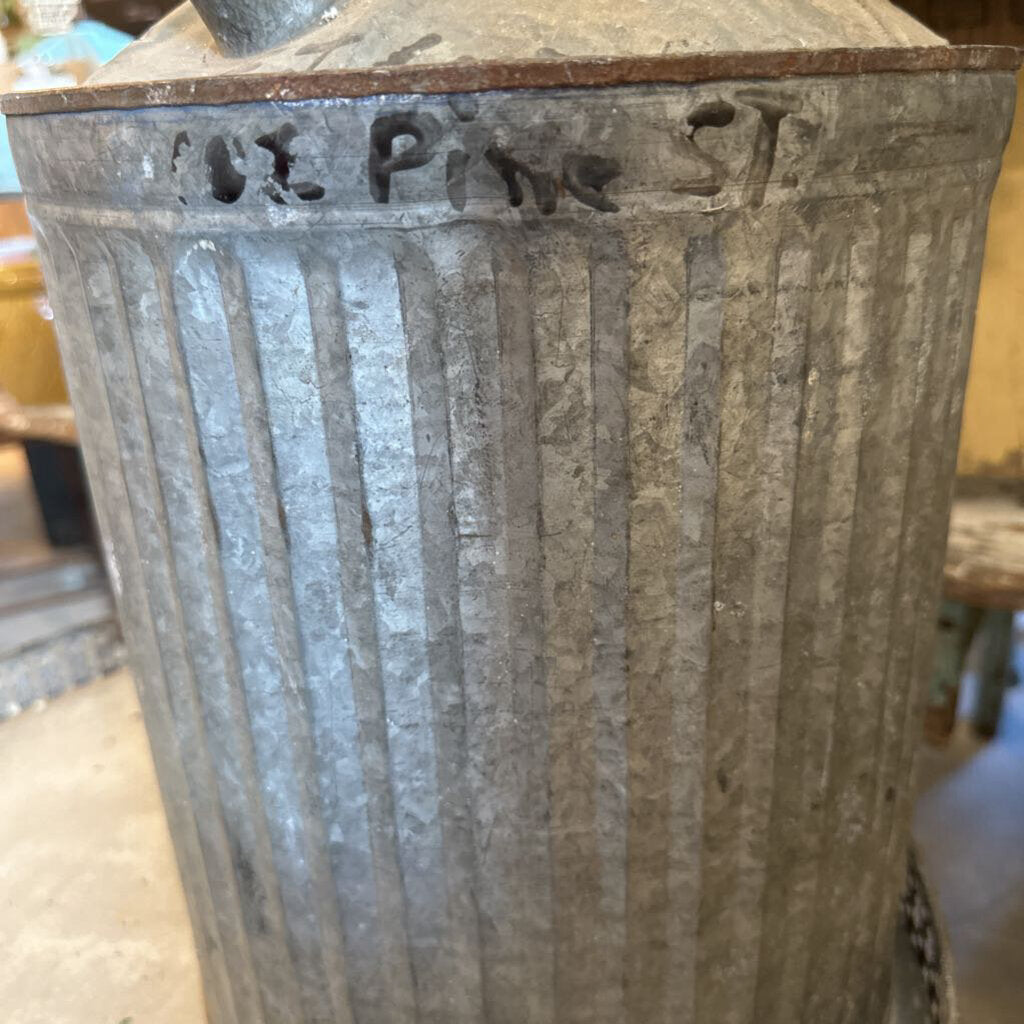 GALVANIZED GAS CAN