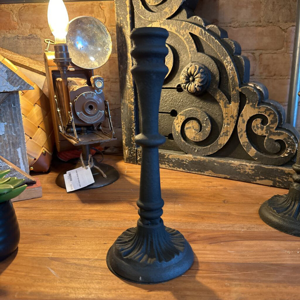 CAST IRON VINTAGE STYLE CANDLE STICK